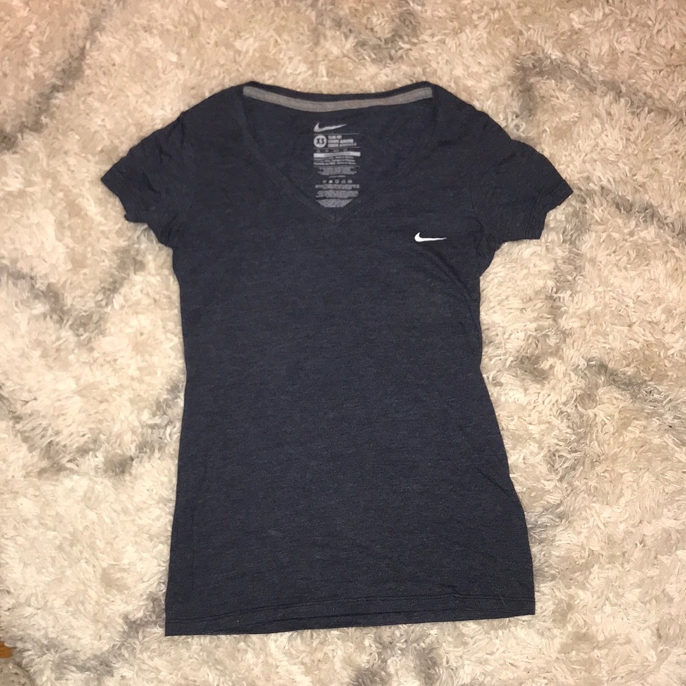 Xs Nike v neck women’s